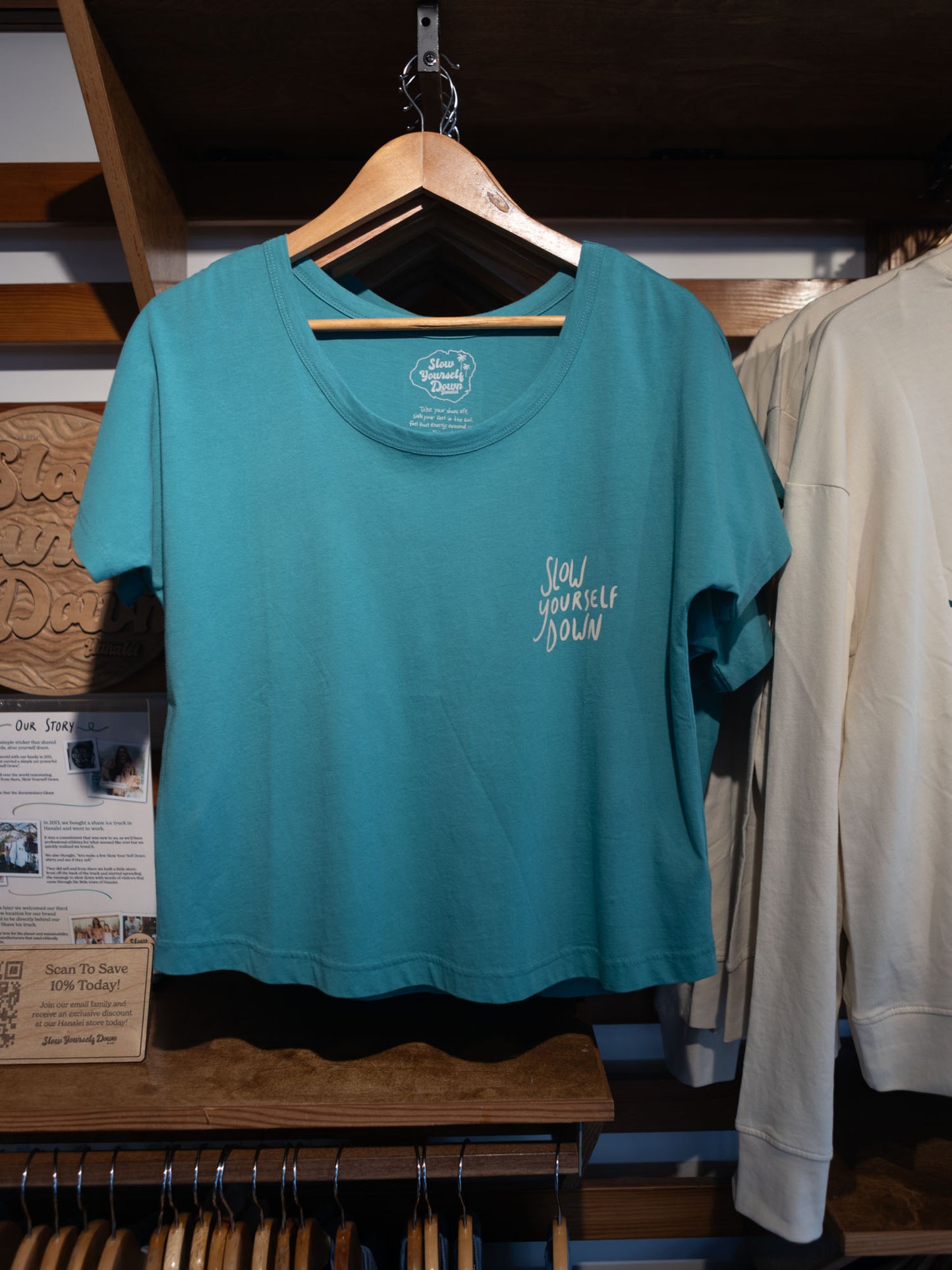 Feel the Energy Scoop Neck | Organic Cotton | Slow Yourself Down - Womens Shirts