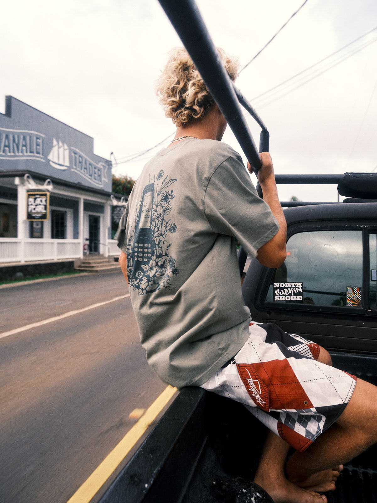 Flip Phone Tee | Organic Cotton | Slow Yourself Down - Mens Shirts