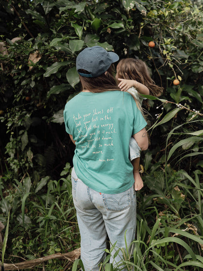 Feel the Energy Scoop Neck - Slow Yourself Down