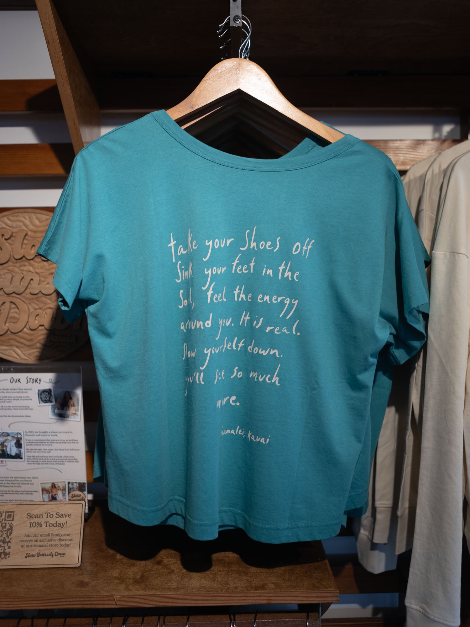 Feel the Energy Scoop Neck | Organic Cotton | Slow Yourself Down - Womens Shirts