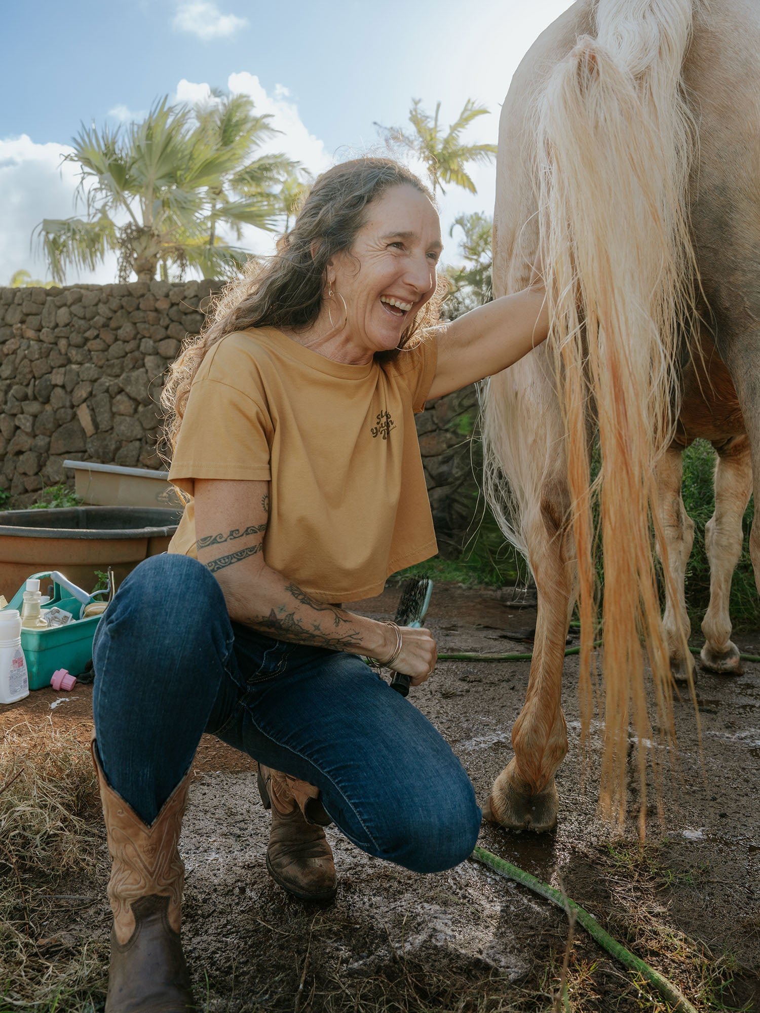 Hammock Crop Tee - Slow Yourself Down