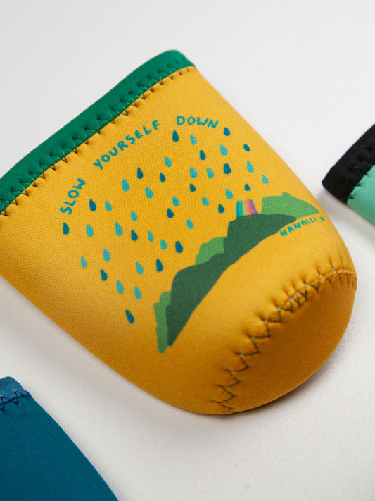 Hanalei Rain Coozie | Slow Yourself Down - Coozie