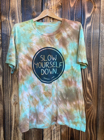 SYD Outline Circle Tee Mens Shirts - Slow Yourself Down